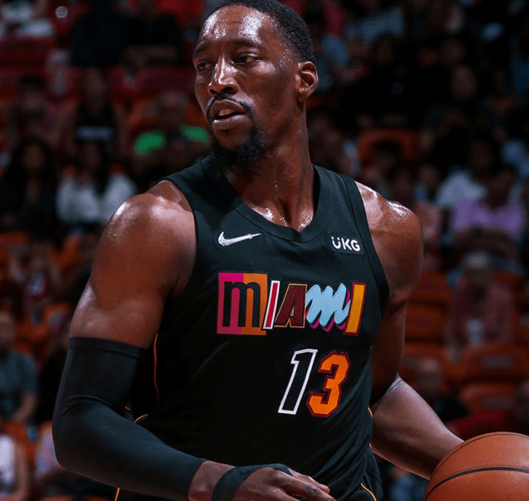 托特纳姆主场逆转，紧咬晋级希望