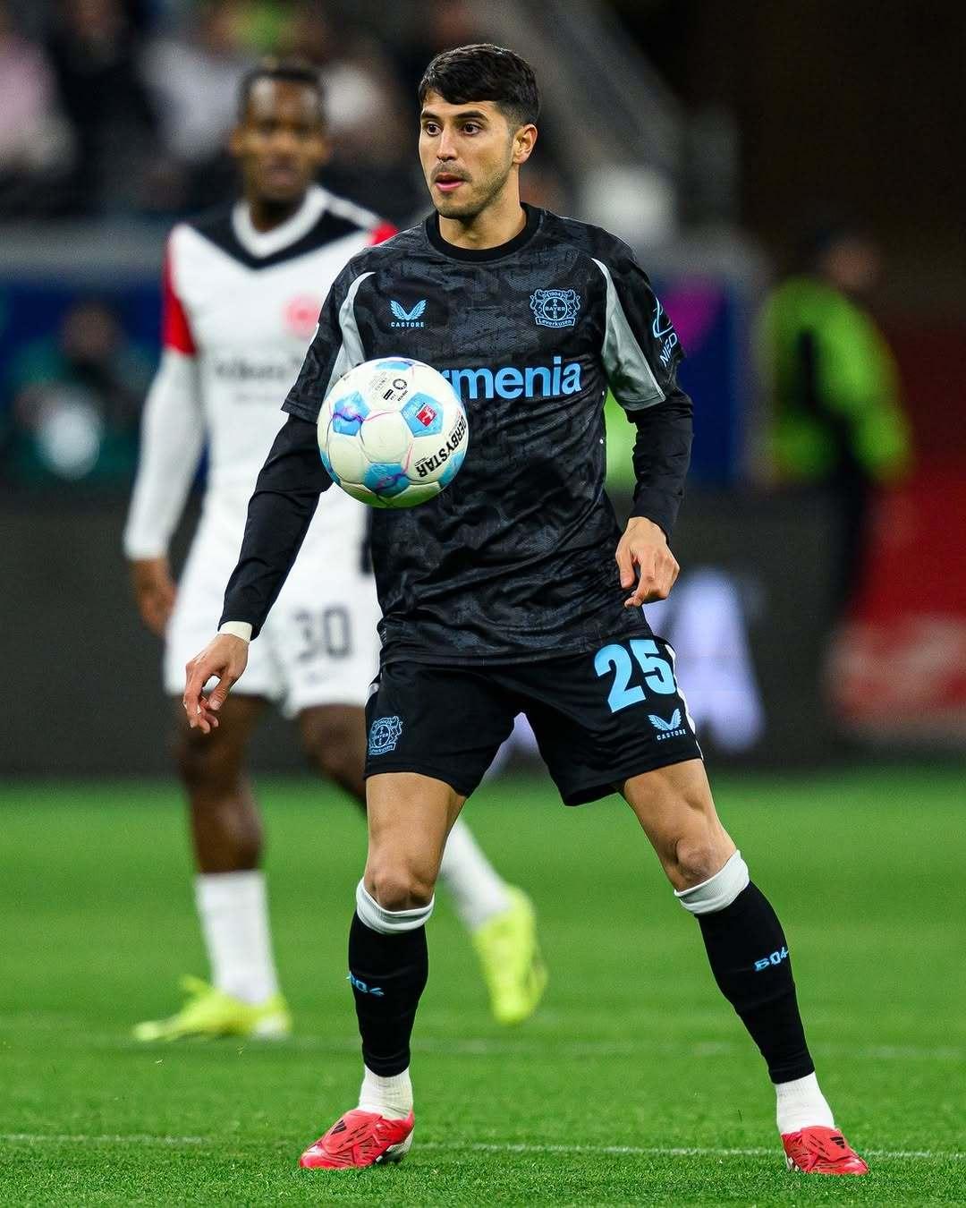 慕尼黑队豪取四连胜,欧冠夺冠前途宽广 慕尼黑队豪取四连胜,欧冠夺冠前途宽广