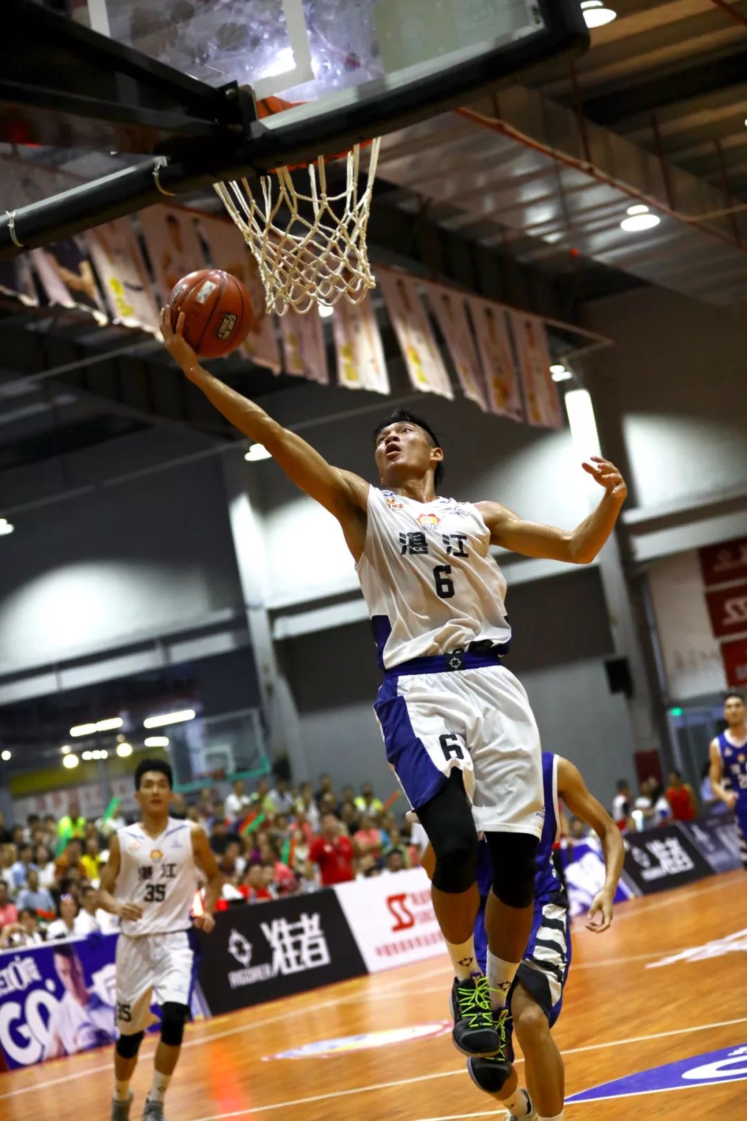 关于内蒙古男篮以坚定决心击败贵州队的信息