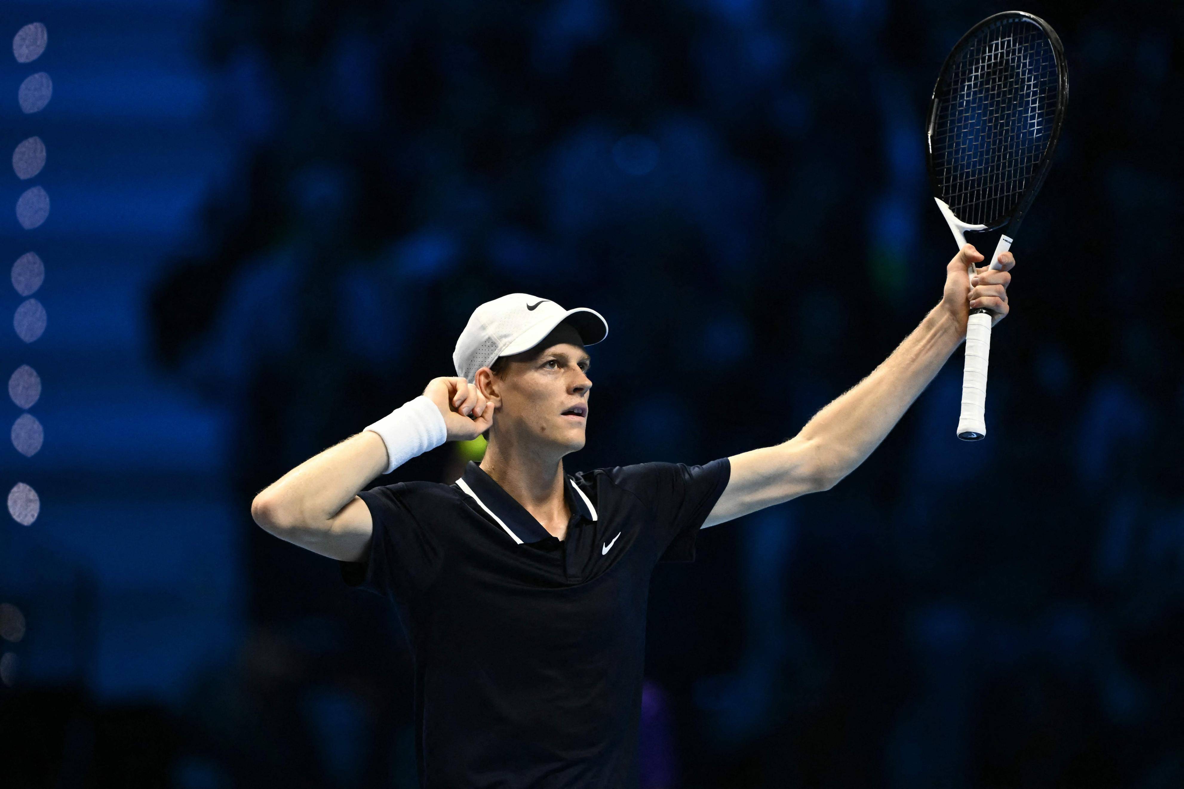 关于美国网球队险胜英国网球队，克耶高斯绝境逆转的信息