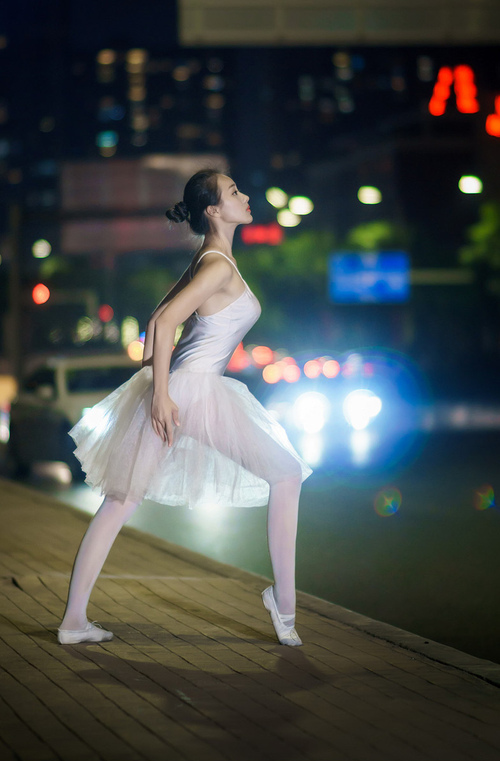 王者之战,塔图姆狂飙引领公牛战术体系全面压制广厦