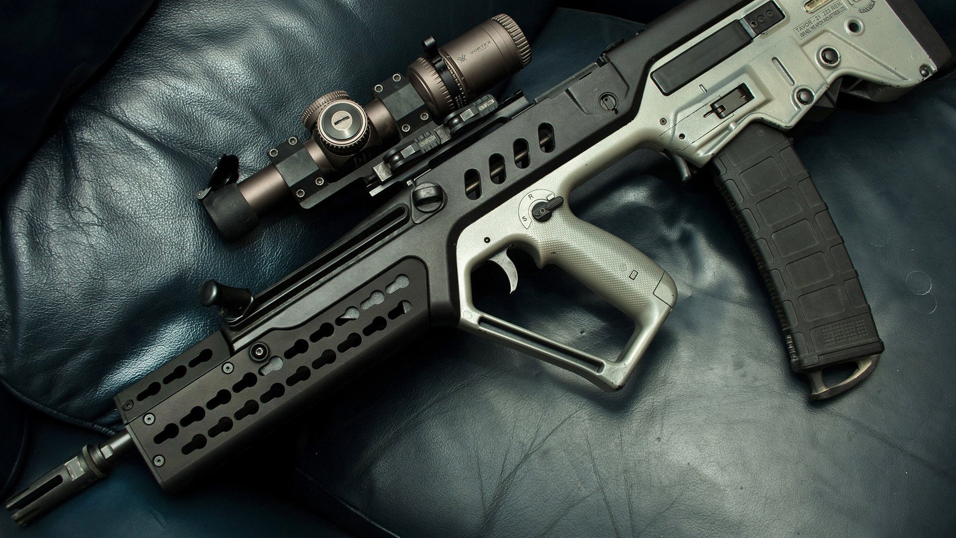 风驰电掣与百步穿杨，速度与坚韧的冠军交响