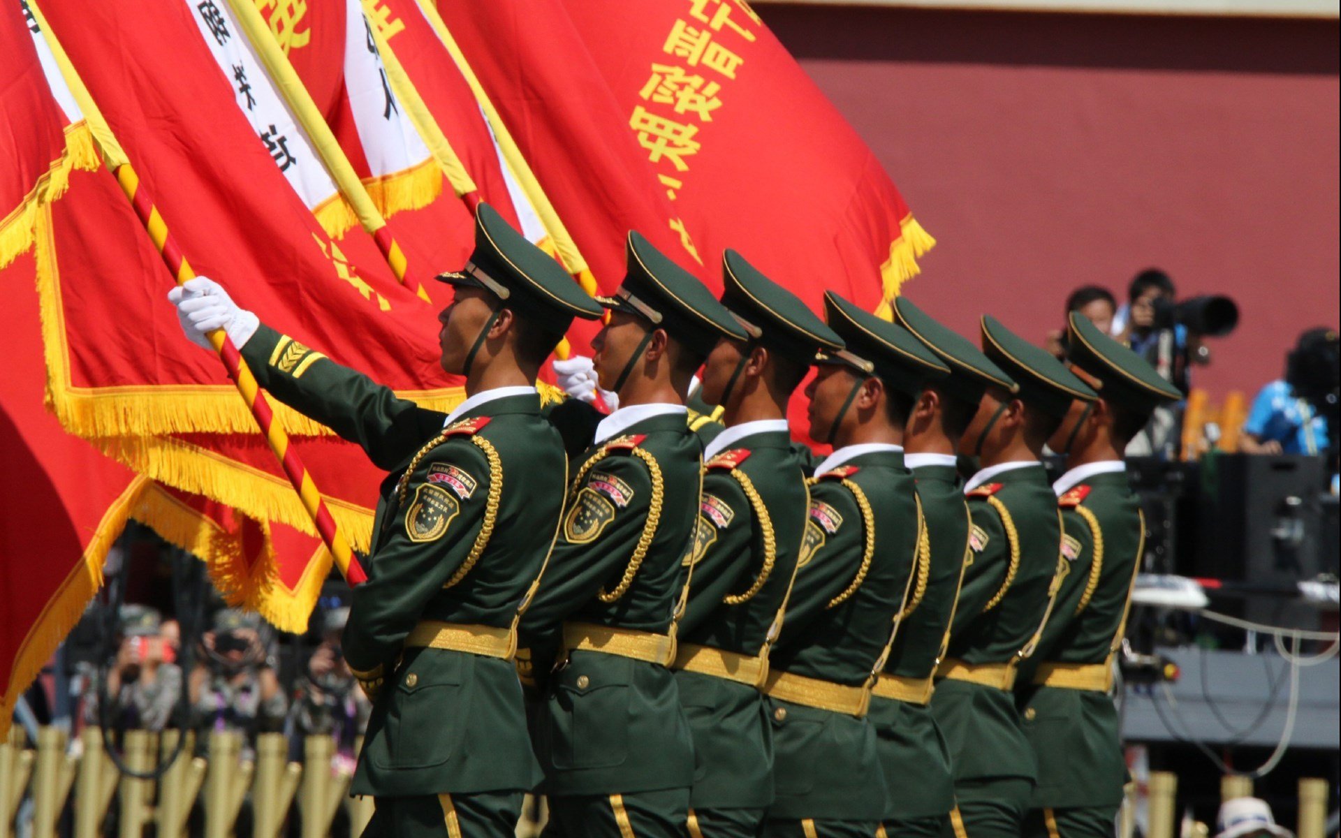 门迪一夫当关，塞维利亚逆袭打破马竞不败金身